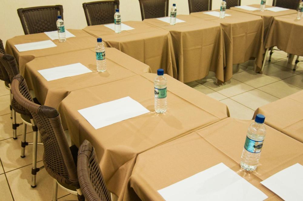 Mediterraneo Park Hotel Três Lagoas 外观 照片